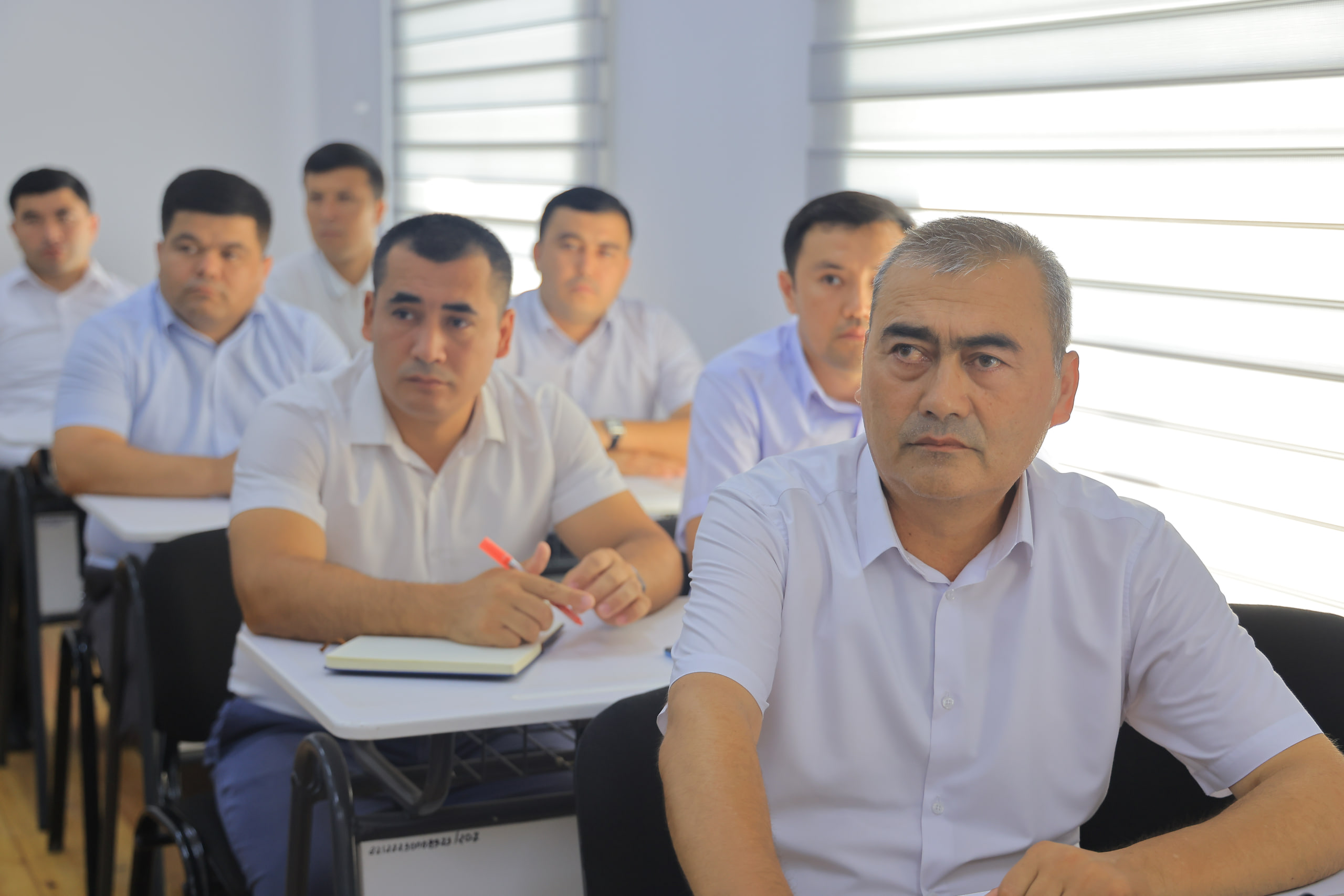 Namangan davlat universitetida 2026-yil maqsadli ko‘rsatkichlari ijrosining yarim yillik natijalari tanqidiy-tahliliy muhokama qilinmoqda 3