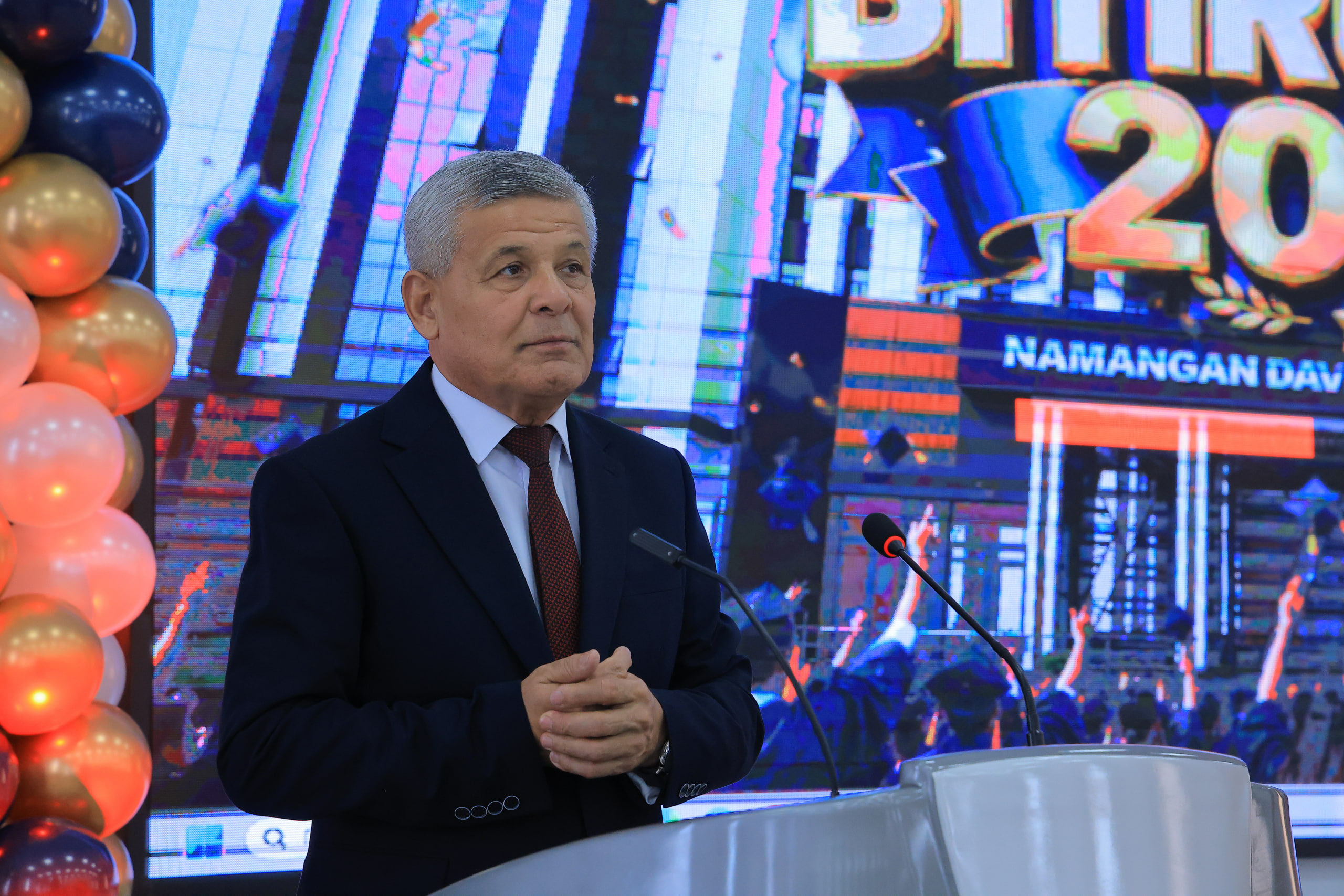 Namangan davlat universiteti Filologiya fakultetida «Bitiruvchi — 2026» tantanali bayram tadbir oʻtkazildi 2