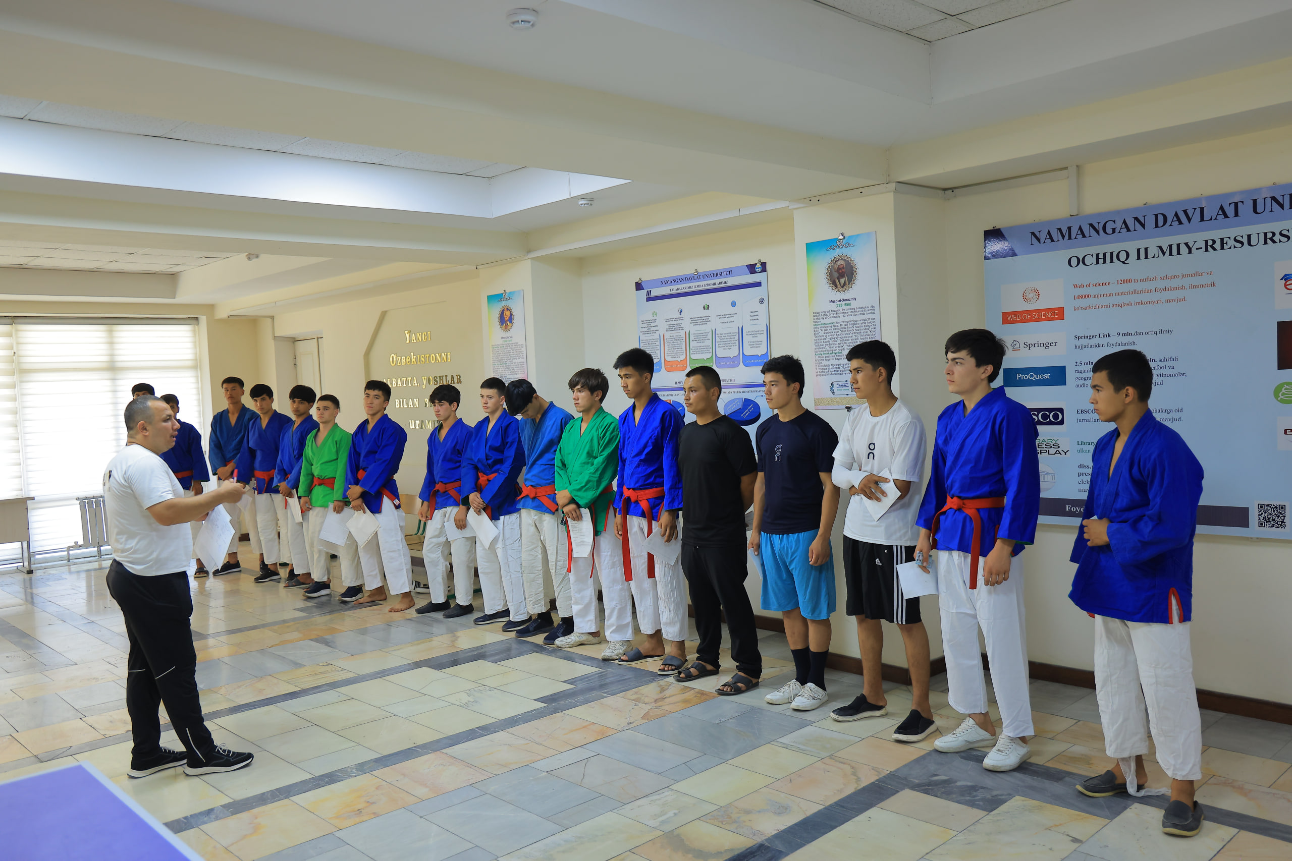 Namangan davlat universitetida kasbiy (ijodiy) imtihonlarning birinchi kuni davom etmoqda