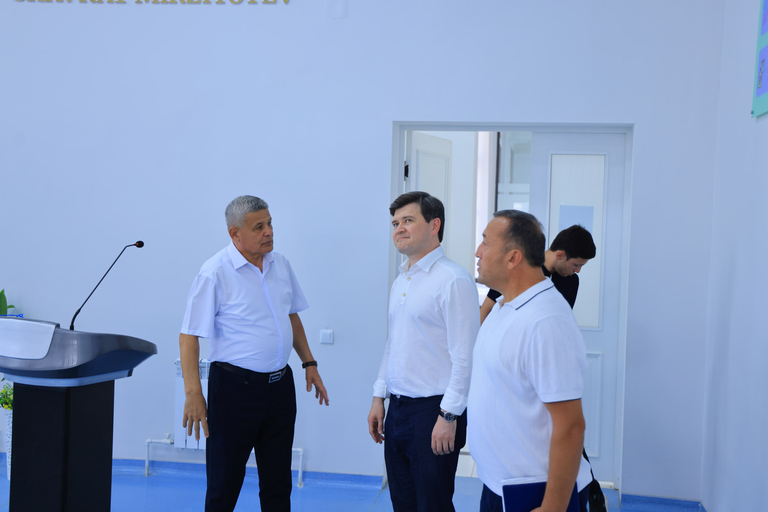 Oliy ta’lim, fan va innovatsiyalar vazirining birinchi o‘rinbosari Namangan davlat universitetining yangi kampusi bilan tanishdi 5