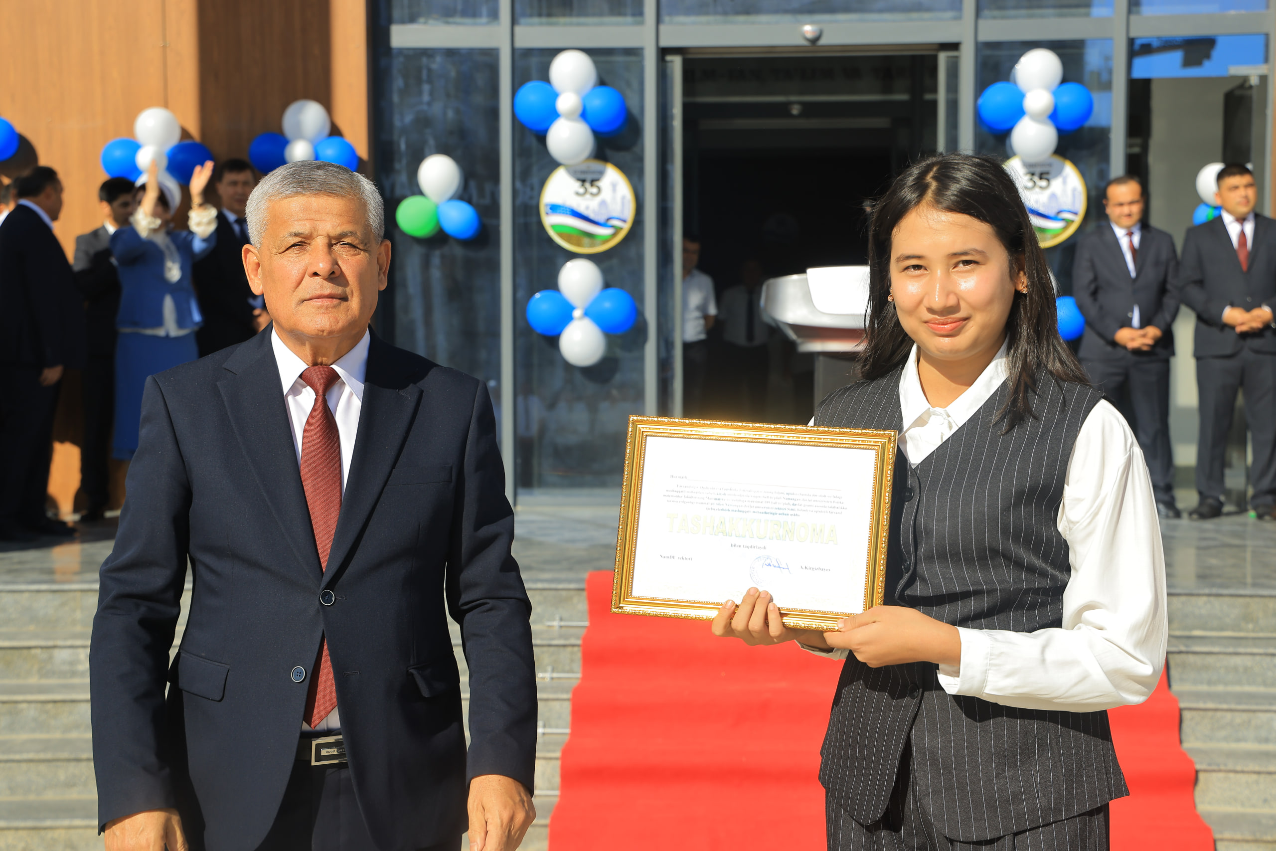 Namangan davlat universitetida yangi o‘quv yili boshlanishi munosabati bilan tantanali bayram tadbiri bo‘lib o‘tdi 9