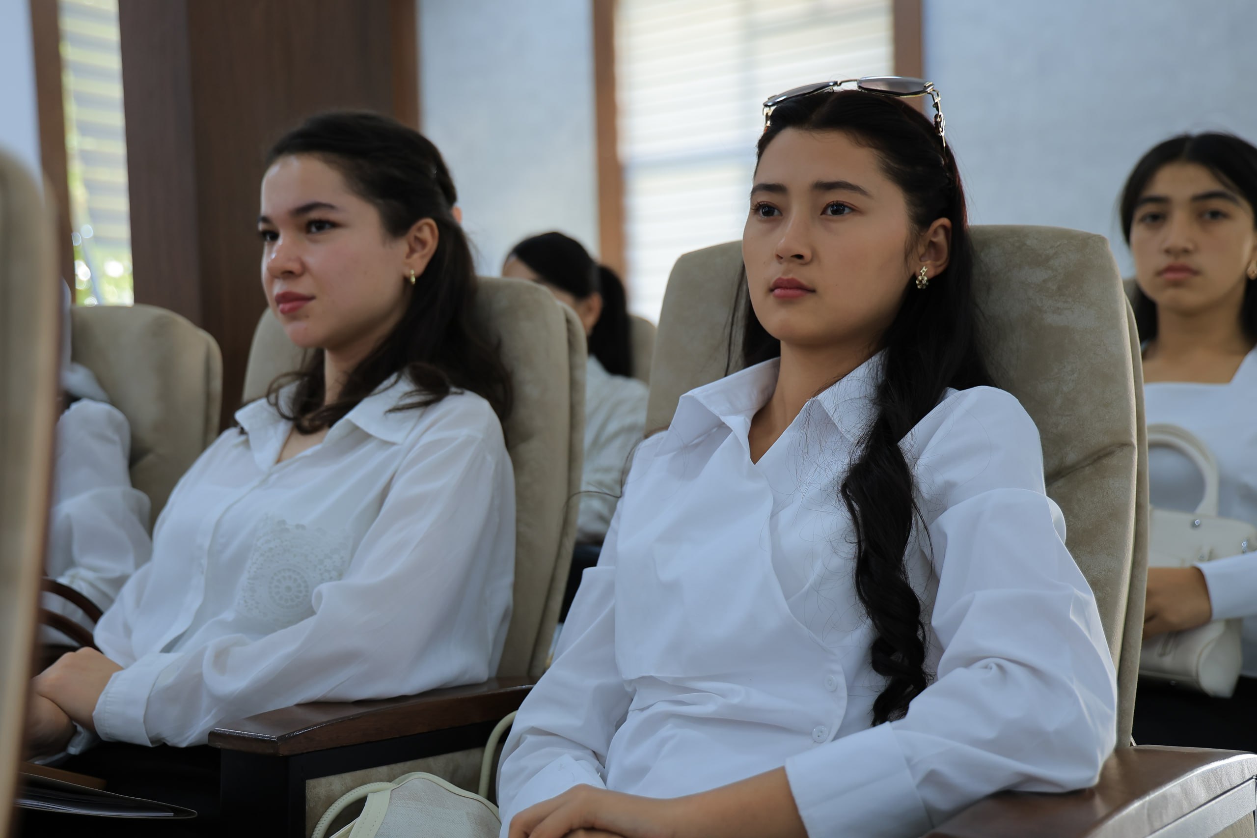 Birinchi bosqich maktabi: “Tarixiy xotira, ma’naviy va ruhiy tarbiya – Yangi O‘zbekiston poydevori” 9