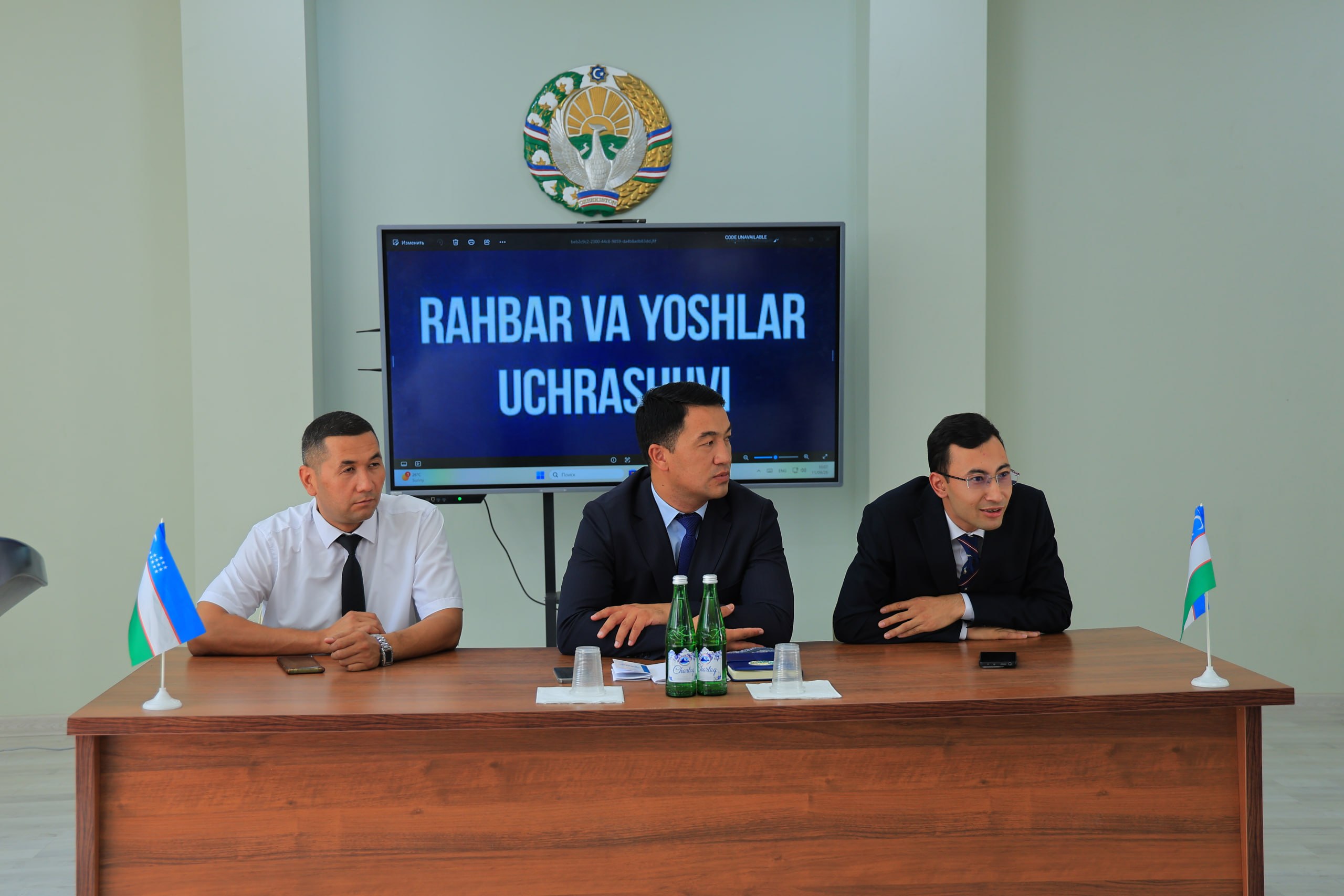 “Yangi O‘zbekiston yoshlar nigohida” mavzusida davra suhbati o‘tkazildi 7
