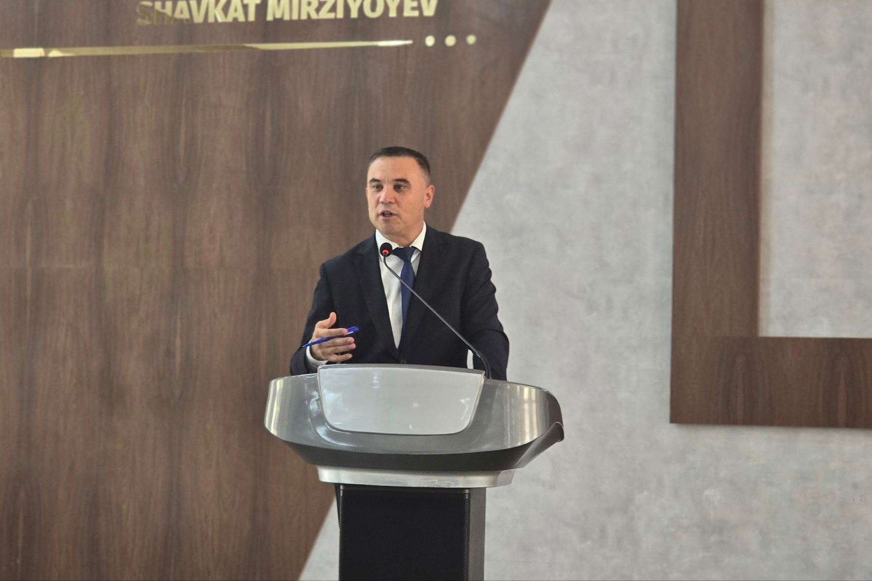 Namangan davlat universiteti Tibbiyot fakultetida 2026/2027-öquv yilida talabalikka qabul qilingan talabalar ota-onalari iştirokida uçraşuv ötkazildi. 2